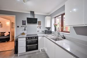 Kitchen- click for photo gallery